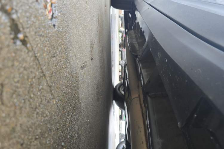 Used Cadillac XT5 2018 25T Luxury Model Chassis Front Right