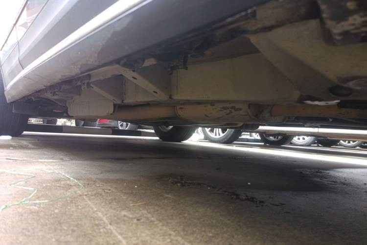 Used Cadillac XT5 2018 28T Four-Wheel Drive Luxury Model Chassis Front Right