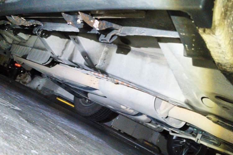 Used Cadillac XT5 2018 28E Four-Wheel Drive Tech Version Chassis Front Right
