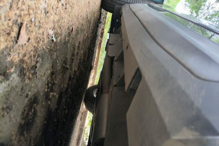 Used Cadillac XT5 2018 25T Luxury Model Chassis Front Right