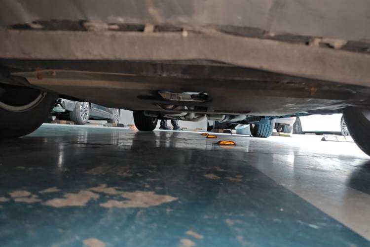 Used Cadillac XT5 2018 25T Luxury Model Chassis Front