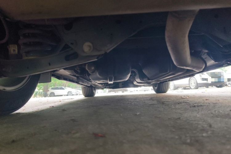 Used Cadillac XT5 2018 25T Tech Model Chassis Rear