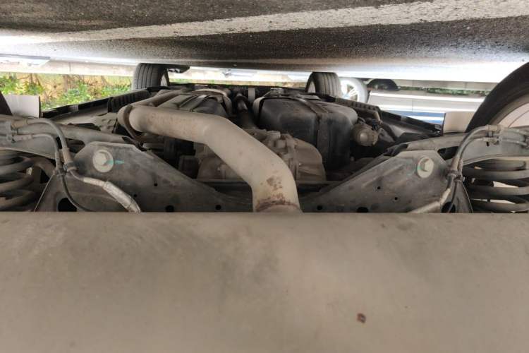 Used Cadillac XT5 2018 28E 4x4 Platinum Edition Chassis Rear