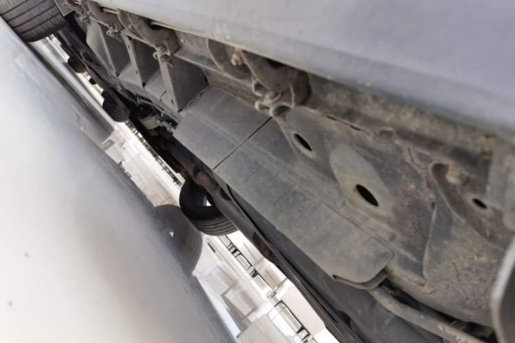 Used Cadillac XT5 2018 28E Four-Wheel Drive Leading Version Chassis Rear Left