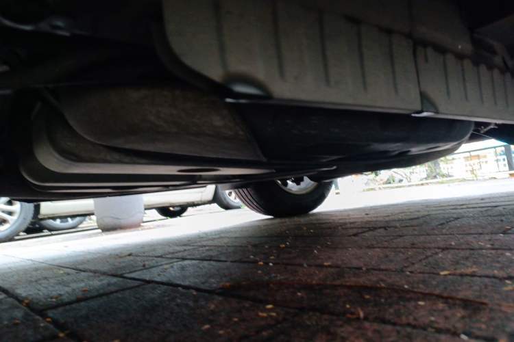 Used Cadillac XT5 2018 25T Luxury Model Chassis Rear Left