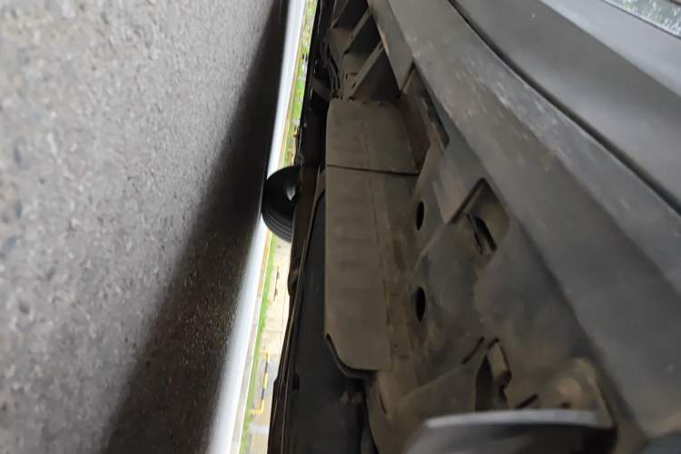 Used Cadillac XT5 2018 25T Luxury Model Chassis Rear Left