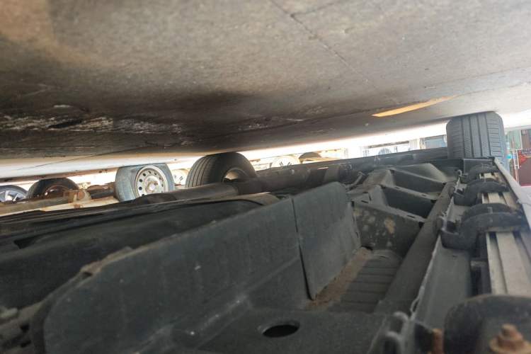 Used Cadillac XT5 2018 25T Luxury Model Chassis Rear Left