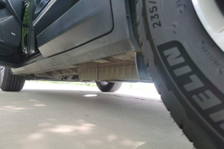 Used Cadillac XT5 2018 25T Luxury Model Chassis Rear Left