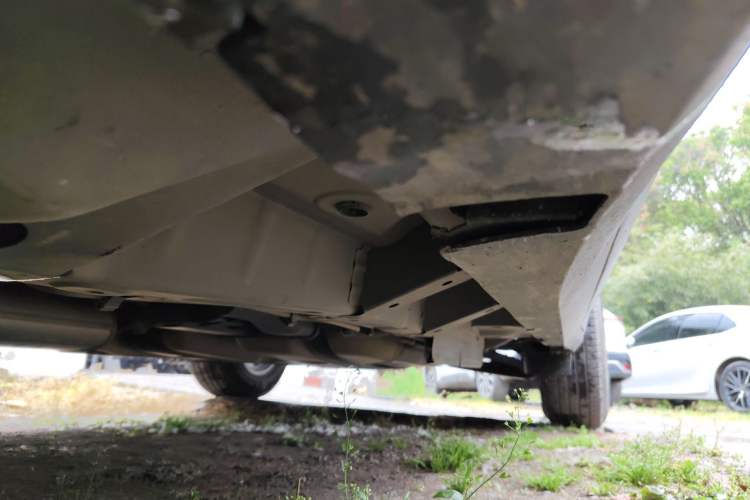 Used Cadillac XT5 2018 25T Luxury Model Chassis Rear Left