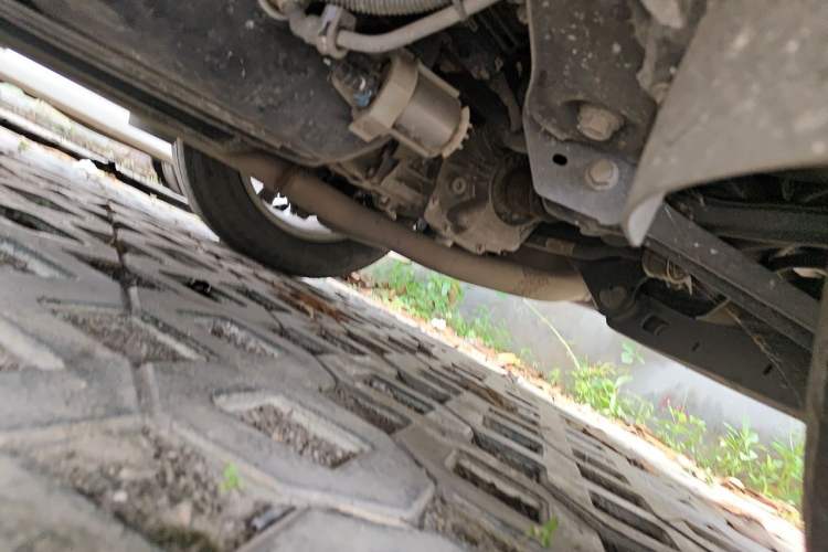 Used Cadillac XT5 2018 28E Four-Wheel Drive Tech Version Chassis Rear Left