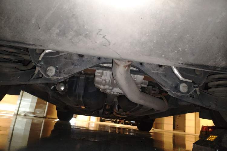 Used Cadillac XT5 2018 28E Four-Wheel Drive Tech Version Chassis Rear