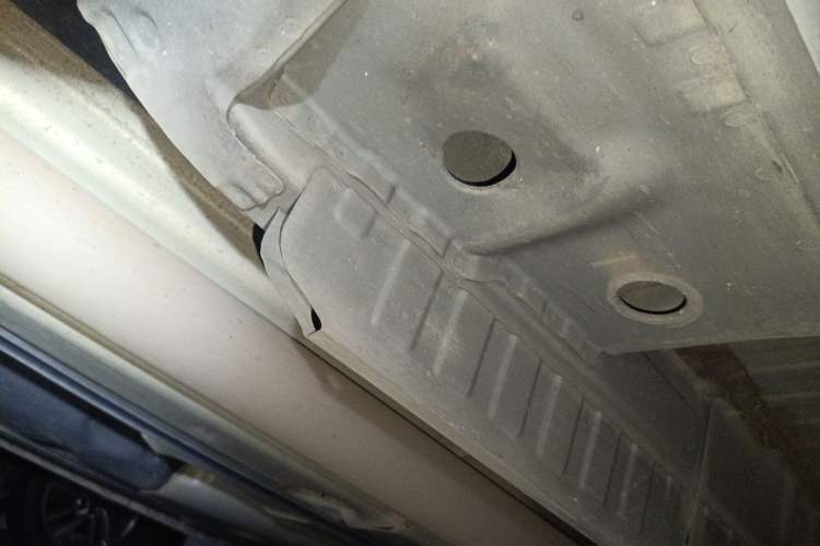 Used Cadillac XT5 2018 28E Four-Wheel Drive Tech Version Chassis Rear Right