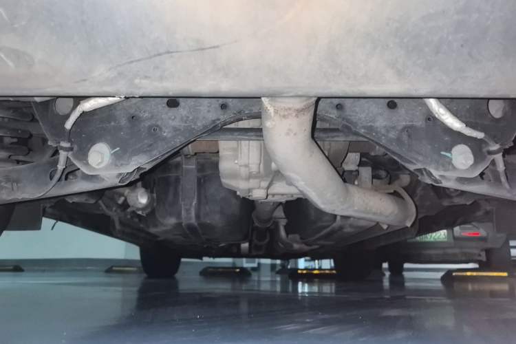 Used Cadillac XT5 2018 28E Four-Wheel Drive Tech Version Chassis Rear