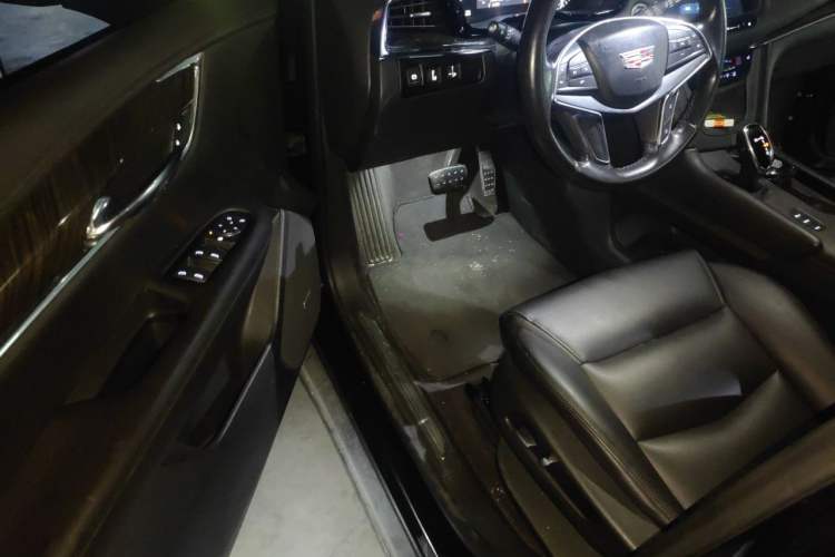 Used Cadillac XT5 2018 28E Four-Wheel Drive Tech Version Driver Seat