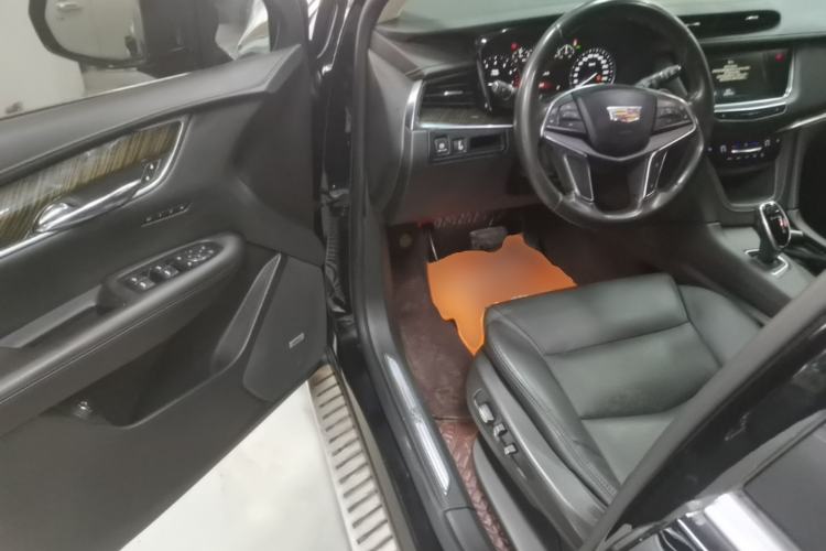 Used Cadillac XT5 2018 28T Four-Wheel Drive Luxury Model Driver Seat