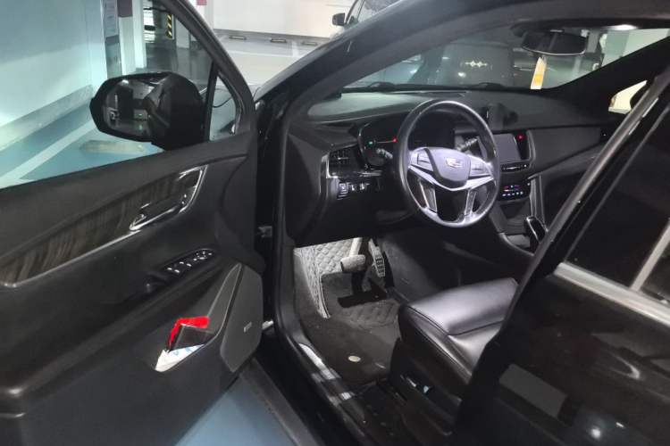 Used Cadillac XT5 2018 28E Four-Wheel Drive Tech Version Driver Seat