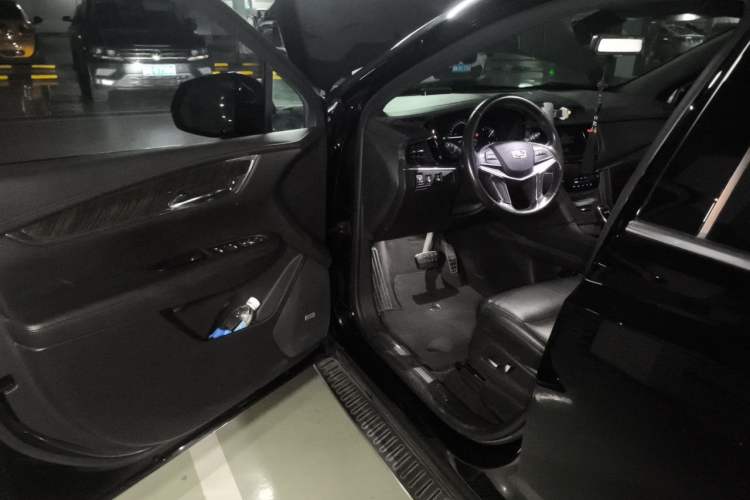 Used Cadillac XT5 2018 28E Four-Wheel Drive Tech Version Driver Seat