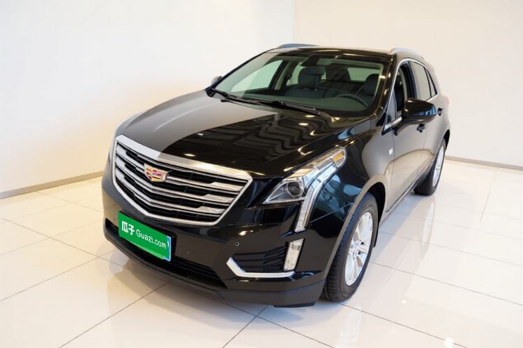Używany Cadillac XT5 2018 25T Luxury Model Guazi used car, China used car export, Used car for sale, Used cars, Cheapest cars for sale
