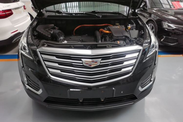 Used Cadillac XT5 2018 28E Four-Wheel Drive Tech Version Engine Bay