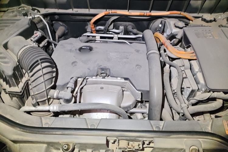Used Cadillac XT5 2018 28E Four-Wheel Drive Tech Version Engine Bay