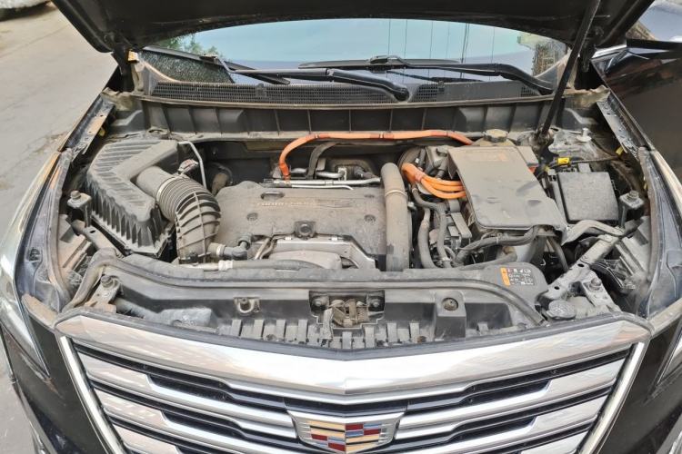 Used Cadillac XT5 2018 28E Four-Wheel Drive Tech Version Engine Bay