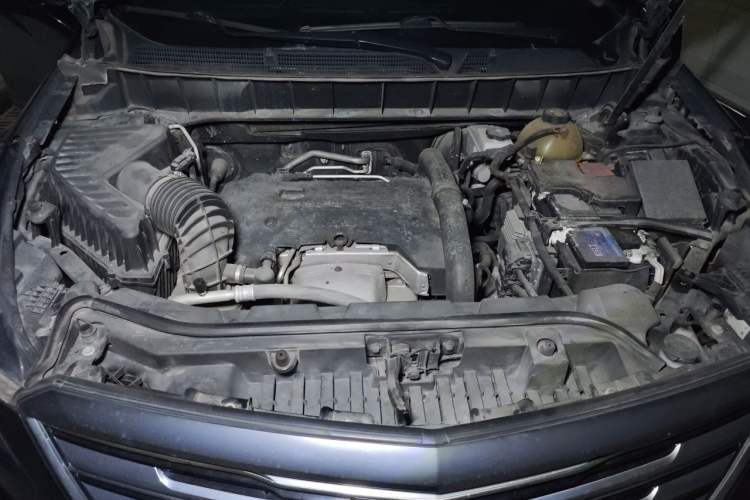 Used Cadillac XT5 2018 28T Four-Wheel Drive Luxury Model Engine Bay