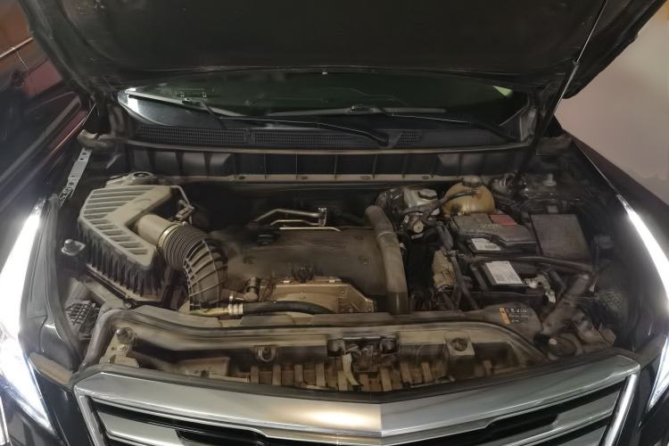 Used Cadillac XT5 2018 28T Four-Wheel Drive Luxury Model Engine Bay