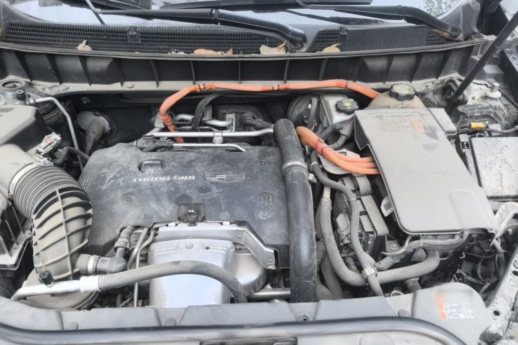 Used Cadillac XT5 2018 28E Four-Wheel Drive Tech Version Engine Bay
