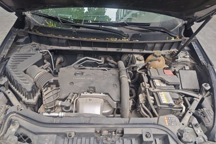 Used Cadillac XT5 2018 28T Four-Wheel Drive Luxury Model Engine Bay