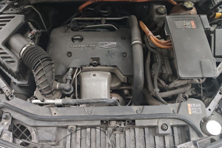 Used Cadillac XT5 2018 28E Four-Wheel Drive Tech Version Engine Bay