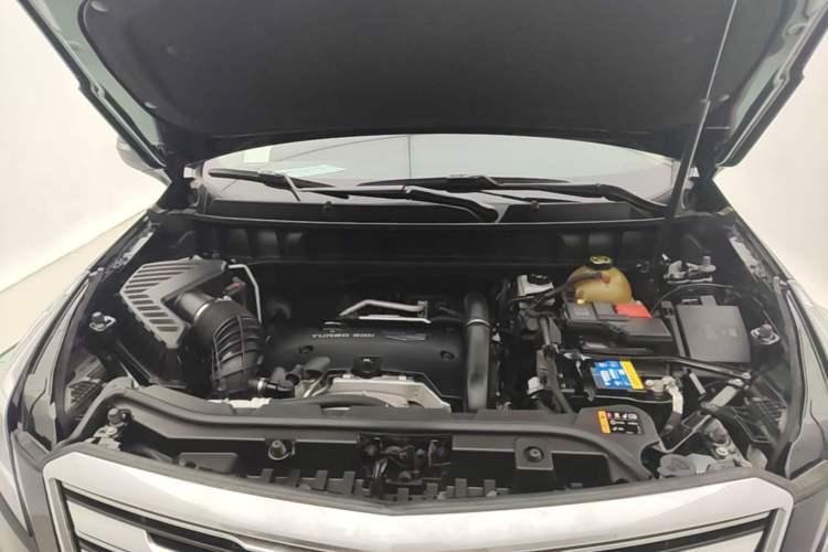 Used Cadillac XT5 2018 28T Four-Wheel Drive Luxury Model Engine Bay