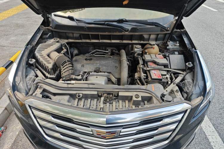Used Cadillac XT5 2018 28T Four-Wheel Drive Luxury Model Engine Bay