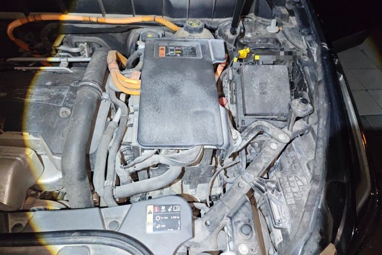 Used Cadillac XT5 2018 28E Four-Wheel Drive Leading Version Engine Bay Left