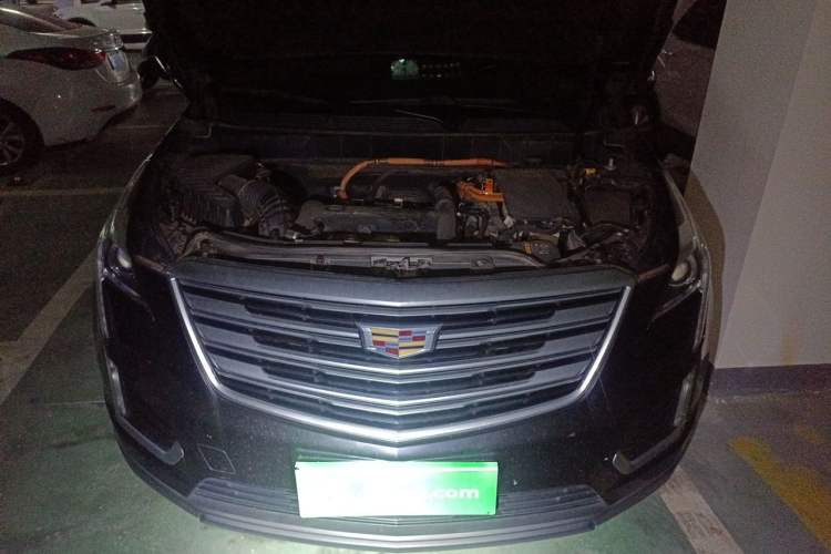 Used Cadillac XT5 2018 28E Four-Wheel Drive Tech Version Engine Bay