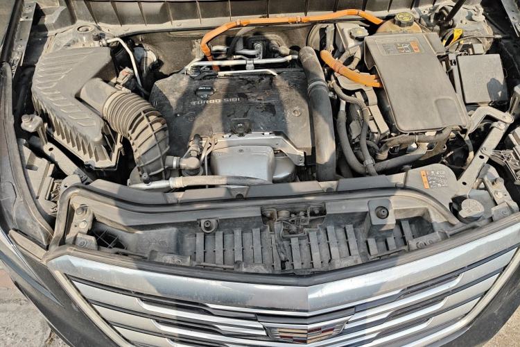 Used Cadillac XT5 2018 28E Four-Wheel Drive Tech Version Engine Bay