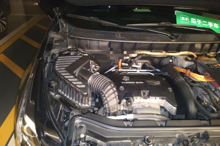 Used Cadillac XT5 2018 28E Four-Wheel Drive Tech Version Engine Bay Right