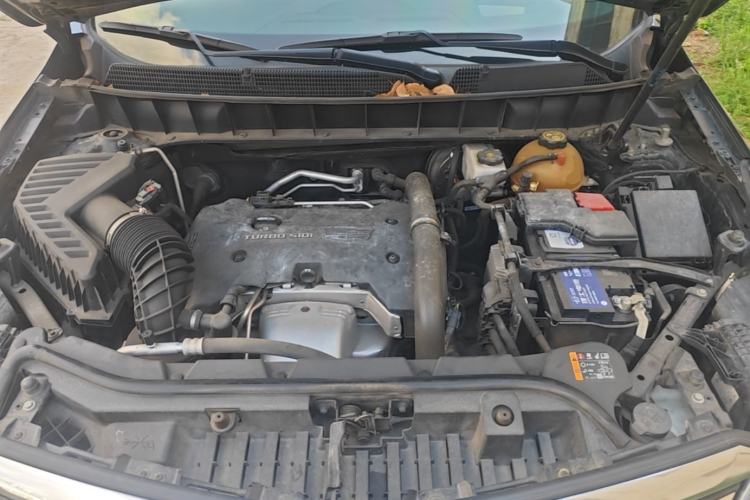 Used Cadillac XT5 2018 28T Four-Wheel Drive Luxury Model Engine Bay