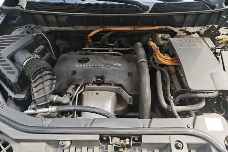 Used Cadillac XT5 2018 28E Four-Wheel Drive Tech Version Engine Bay