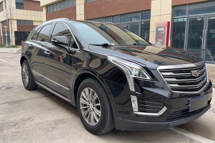 Used Cadillac XT5 2018 25T Luxury Model Exterior 1