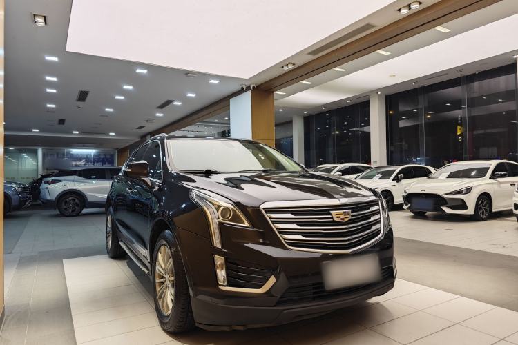 Used Cadillac XT5 2018 25T Luxury Model Exterior 1