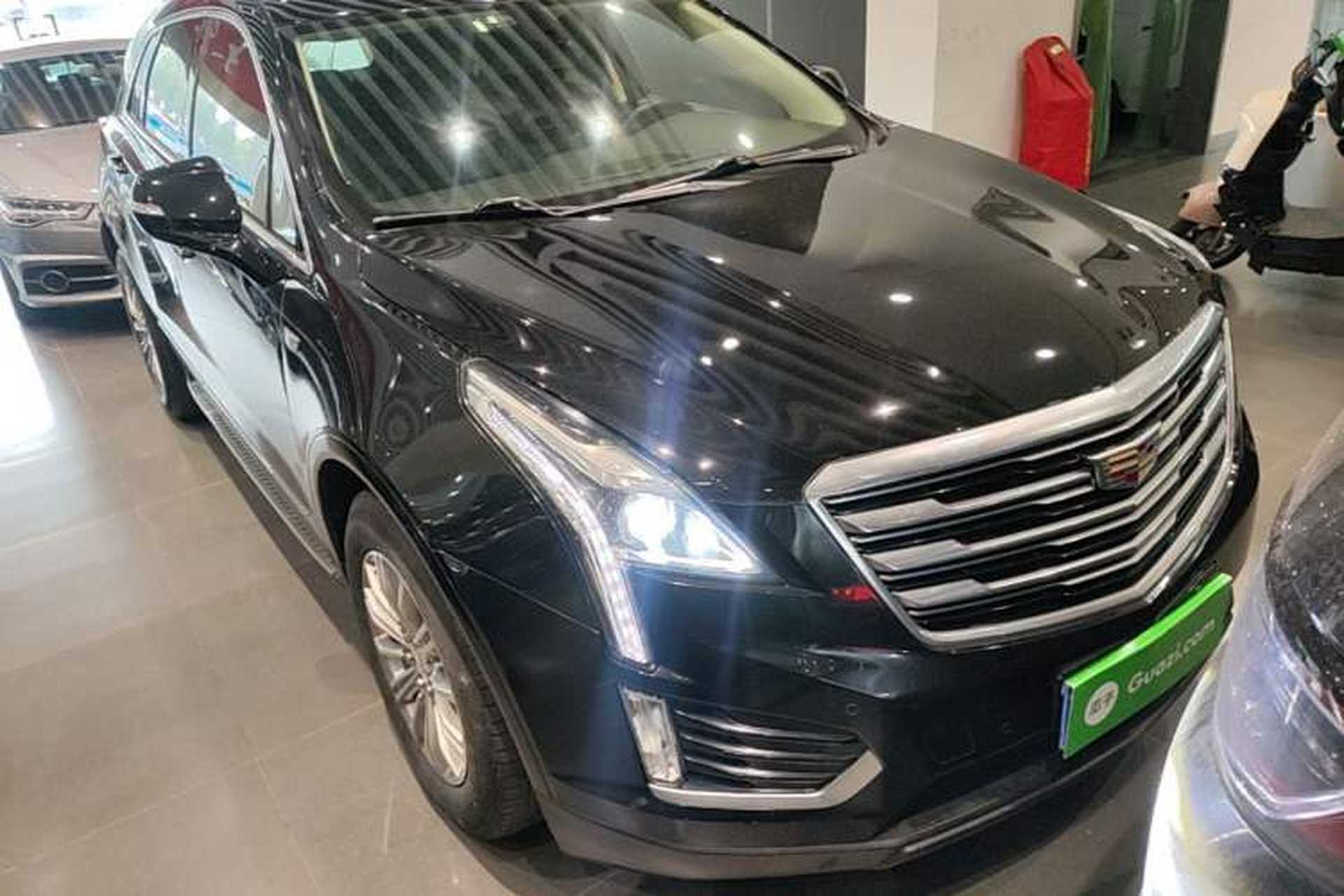 Used Cadillac XT5 2018 25T Luxury Model Exterior 1