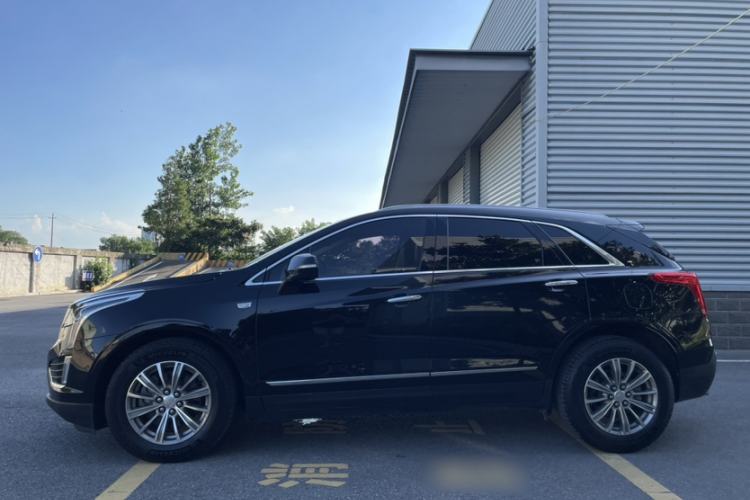 Used Cadillac XT5 2018 25T Luxury Model Exterior 10
