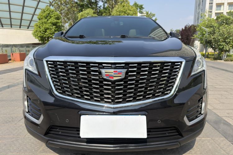 Used Cadillac XT5 2018 25T Luxury Model Exterior 11