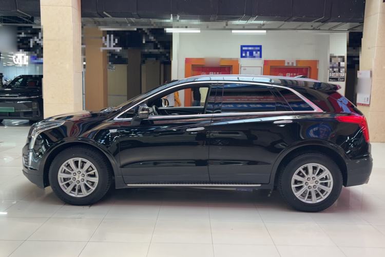 Used Cadillac XT5 2018 28E Four-Wheel Drive Tech Version Exterior 3
