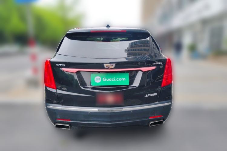 Used Cadillac XT5 2018 25T Tech Model Exterior 4