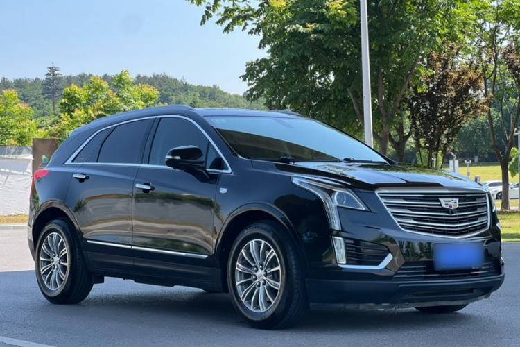 Used Cadillac XT5 2018 25T Luxury Model Exterior 5