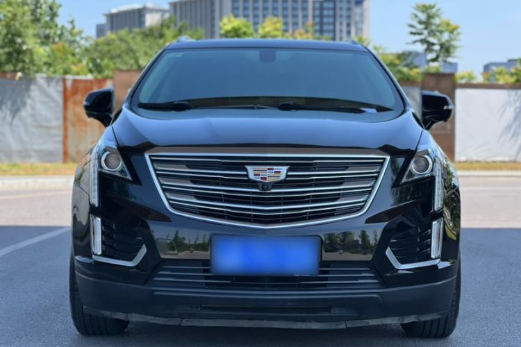 Used Cadillac XT5 2018 25T Luxury Model Exterior 6