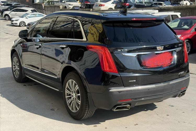 Used Cadillac XT5 2018 28T Four-Wheel Drive Luxury Model Exterior 7