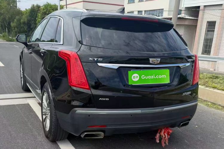Used Cadillac XT5 2018 28T Four-Wheel Drive Luxury Model Exterior 8
