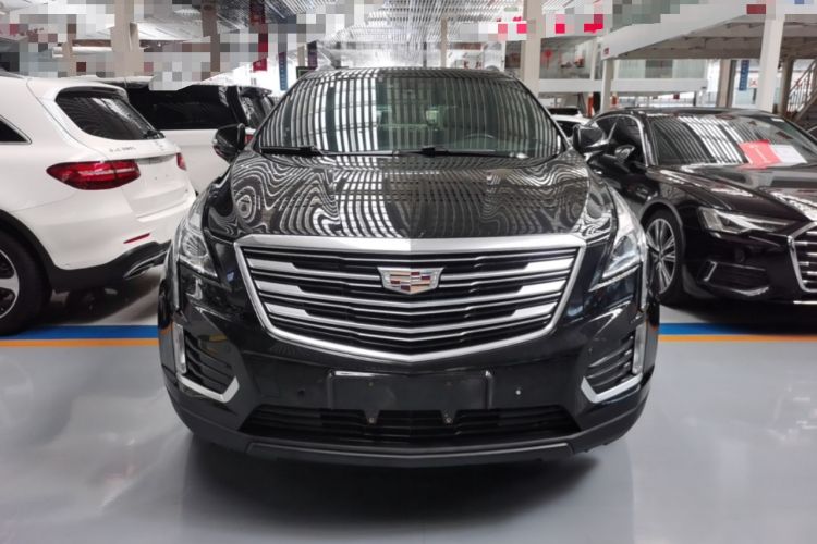 Used Cadillac XT5 2018 28E Four-Wheel Drive Tech Version Front